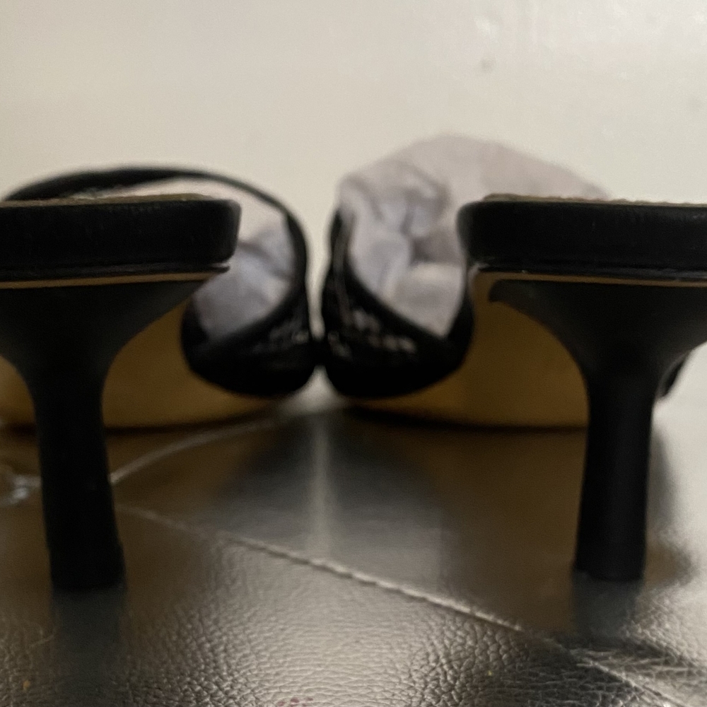 Sandals - Picture 4 of 10